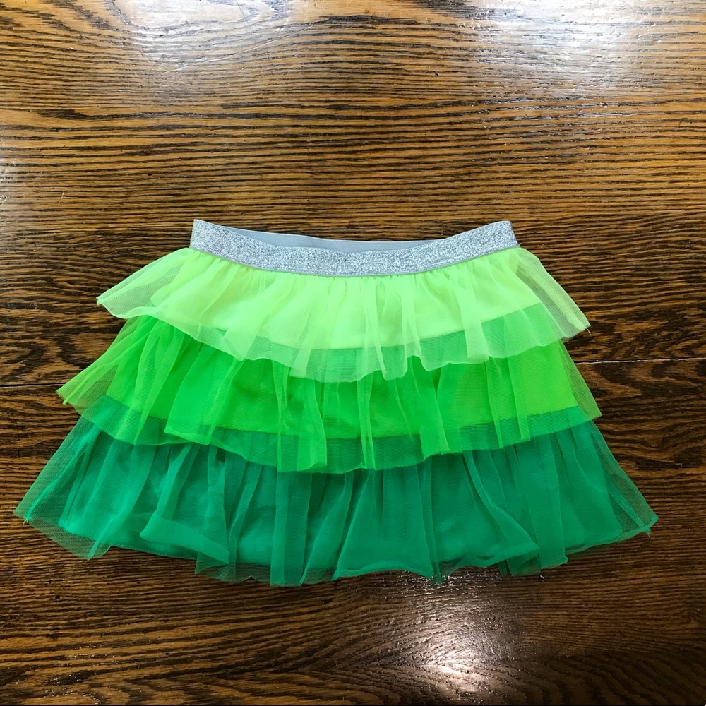 Little Girl’s Green Skirt Size 7 to 8
